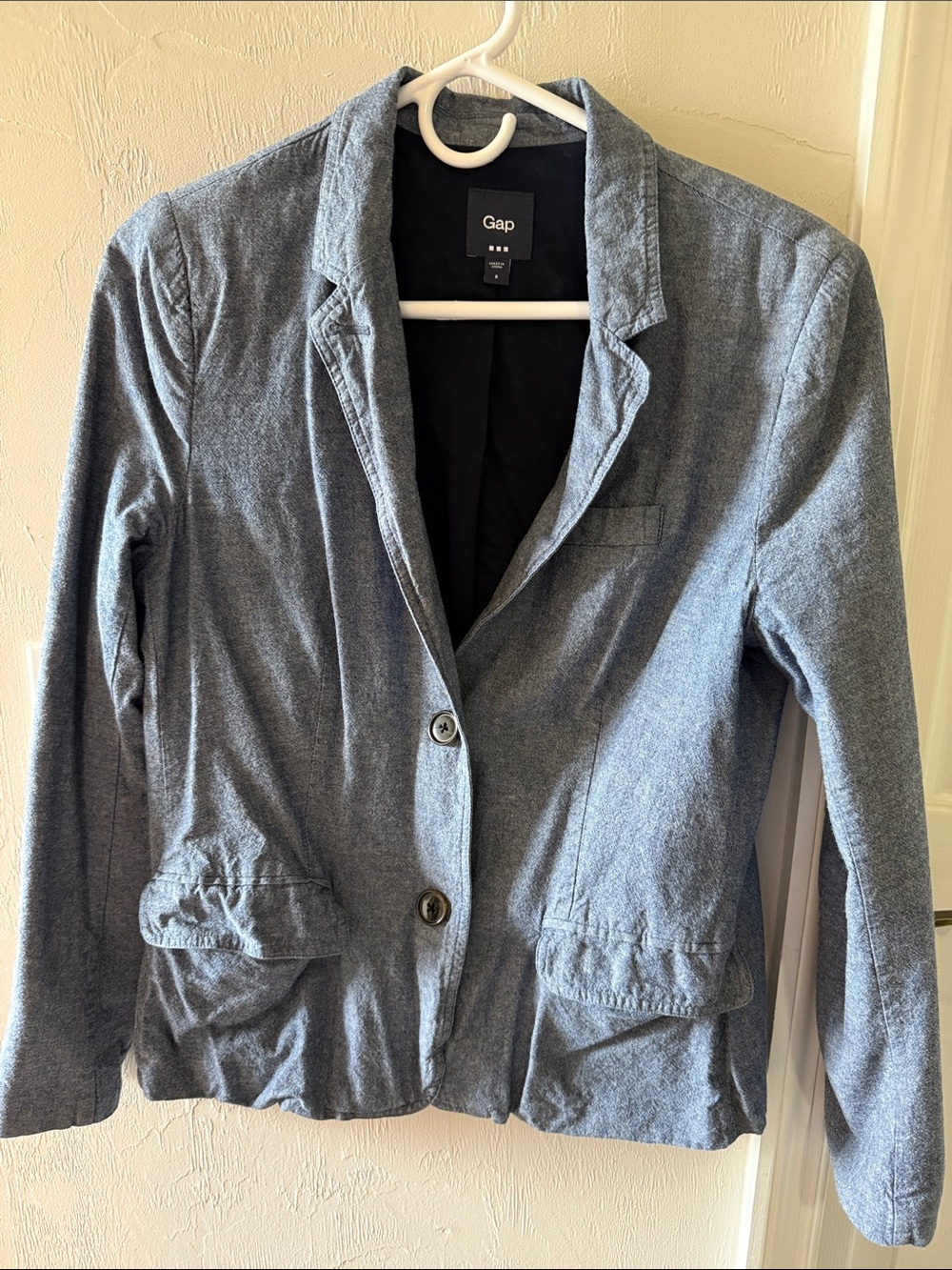 Gap chambray blazer